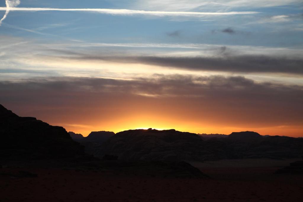 Bedouin Expedition Wadi Rum Exterior photo